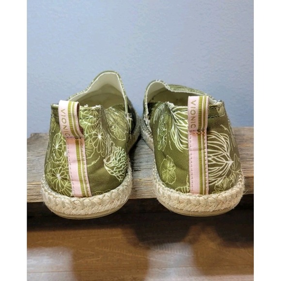 Vionic Beach Laguna Coral Espadrilles Loafers 7.5 Green Seaweed Print Canvas - Picture 5 of 7